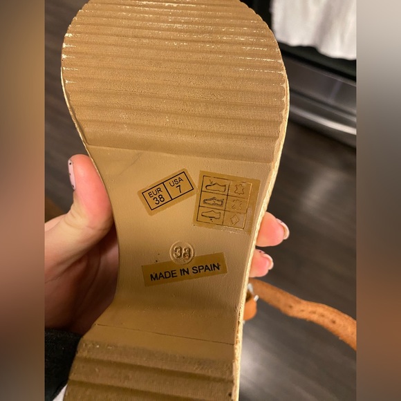 Super cute platform sandal - Picture 8 of 8